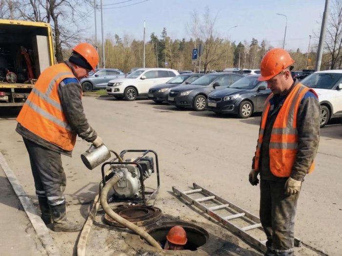 Очистка и ремонт колодцев: Балашиха укрепляет инженерные сети