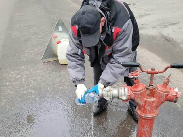 Проведены работы по промывке водопроводных сетей в микрорайоне Саввино по улицам: Спасский бульвар и Безымянная.