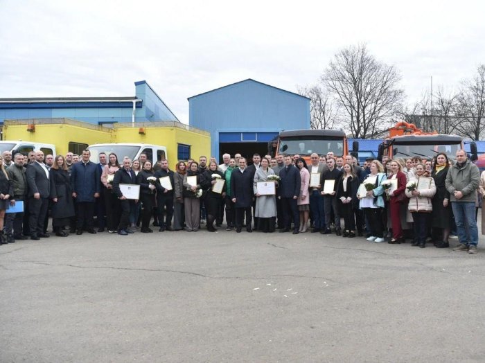 В преддверии Дня труда Московской области в Балашихинских Коммунальных Системах прошло торжественное награждение трудовых коллективов и династий сферы ЖКХ