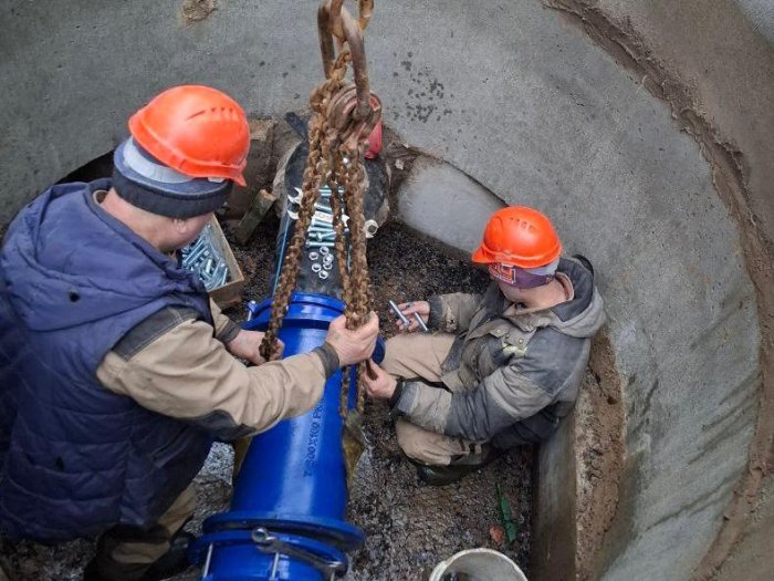 В микрорайоне Заря продолжаются масштабные работы по обновлению инженерных сетей